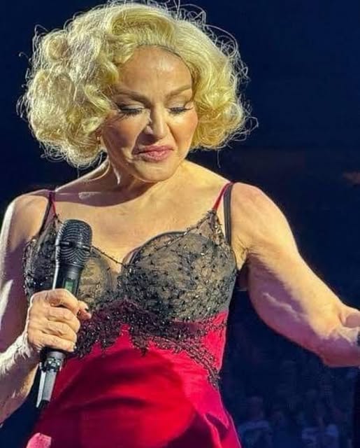 Fans Stunned by Madonna’s Dramatic New Look at Recent Concert